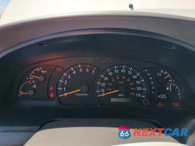 Zdjęcie 9 z 12 samochodu: 2002 TOYOTA TUNDRA SR5 V8 VIN:5TBBT44192S222961 - miniatura