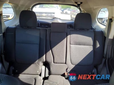 Zdjęcie 10 z 13 samochodu: 2018 MITSUBISHI OUTLANDER VIN:JA4AZ3A38JZ015731 - miniatura