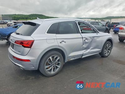 Trzecie zdjęcie samochodu z tyłu: 2022 AUDI Q5 PREMIUM PLUS 45 VIN:WA1EAAFY1N2091890 - miniatura