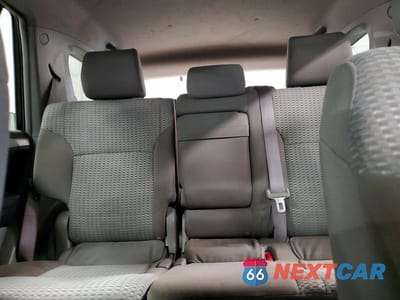 Zdjęcie 10 z 13 samochodu: 2006 TOYOTA 4RUNNER SR5 VIN:JTEBU14R560101082 - miniatura
