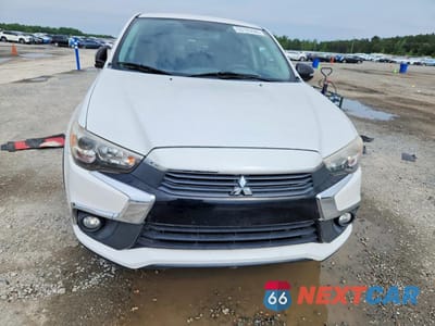 Piąte zdjęcie samochodu w środku: 2017 MITSUBISHI OUTLANDER SPORT ES VIN:JA4AP3AU6HZ053256 - miniatura