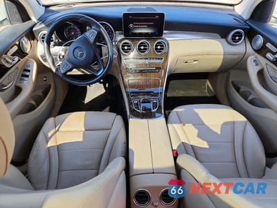 Zdjęcie 8 z 13 samochodu: 2018 MERCEDES-BENZ GLC 300 4MATIC VIN:WDC0G4KB2JV050205 - miniatura