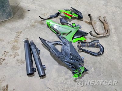 Zdjęcie 9 z 10 samochodu: 2024 KAWASAKI ZX636 K VIN:JKBZXJK14RA000594 - miniatura
