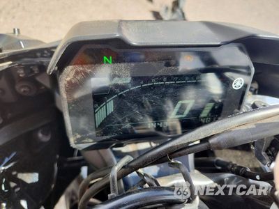 Zdjęcie 7 z 9 samochodu: 2025 YAMAHA YZFR7 VIN:JYARM38E1SA020442 - miniatura