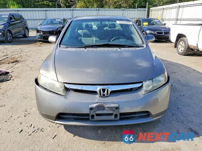 Piąte zdjęcie samochodu w środku: 2008 HONDA CIVIC LX VIN:1HGFA16558L003293 - miniatura