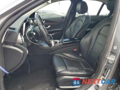 Zdjęcie 7 z 13 samochodu: 2016 MERCEDES-BENZ C 300 4MATIC VIN:55SWF4KB2GU104045 - miniatura