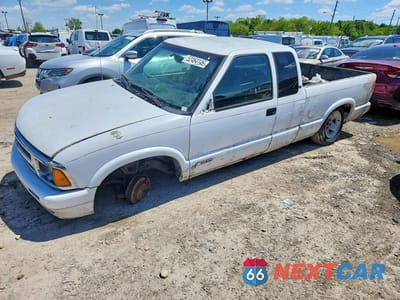 1996 CHEVROLET S TRUCK S10 1GCCS19X9TK224096 - główne zdjęcie licytacji z USA - miniatura