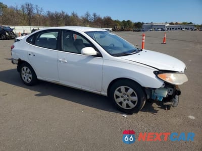 Czwarte zdjęcie samochodu z boku: 2008 HYUNDAI ELANTRA GLS VIN:KMHDU46D68U476700 - miniatura