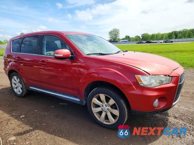 Czwarte zdjęcie samochodu z boku: 2012 MITSUBISHI OUTLANDER GT VIN:JA4JS4AX5CU000309 - miniatura