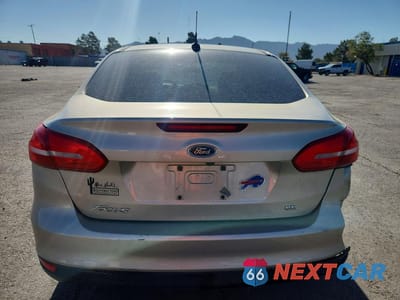 Zdjęcie 6 z 12 samochodu: 2018 FORD FOCUS SE VIN:1FADP3F20JL204018 - miniatura