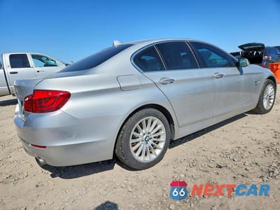 Trzecie zdjęcie samochodu z tyłu: 2011 BMW 535 XI VIN:WBAFU7C58BC870091 - miniatura