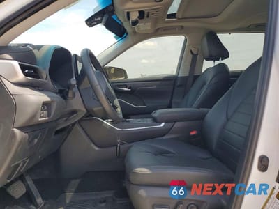 Zdjęcie 7 z 13 samochodu: 2024 TOYOTA HIGHLANDER LE VIN:5TDKDRBH5RS547361 - miniatura