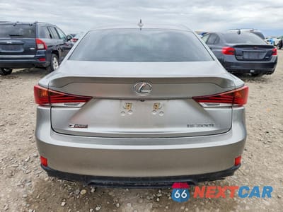 Zdjęcie 6 z 12 samochodu: 2017 LEXUS IS 200T VIN:JTHBA1D27H5047773 - miniatura