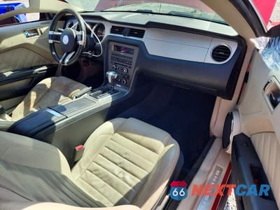 Zdjęcie 8 z 13 samochodu: 2011 FORD MUSTANG VIN:1ZVBP8AM1B5133048 - miniatura