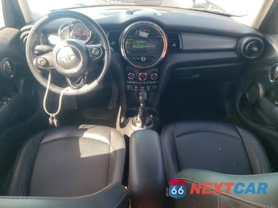 Zdjęcie 8 z 12 samochodu: 2016 MINI COOPER VIN:WMWXU1C50G2D11765 - miniatura