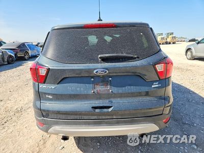Zdjęcie 6 z 13 samochodu: 2019 FORD ESCAPE SE VIN:1FMCU9GDXKUB31054 - miniatura
