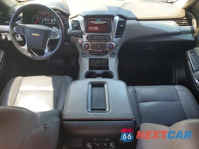 Zdjęcie 8 z 13 samochodu: 2018 CHEVROLET SUBURBAN K1500 LT VIN:1GNSKHKC5JR253389 - miniatura