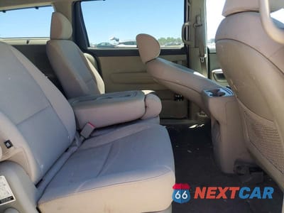 Zdjęcie 11 z 13 samochodu: 2016 KIA SEDONA LX VIN:KNDMB5C18G6163208 - miniatura