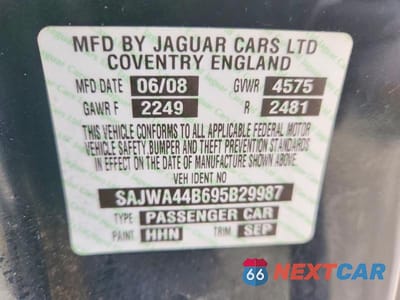 Zdjęcie 12 z 12 samochodu: 2009 JAGUAR XK VIN:SAJWA44B695B29987 - miniatura