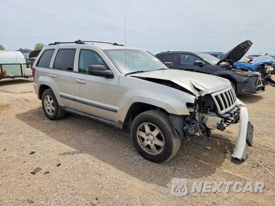 Czwarte zdjęcie samochodu z boku: 2009 JEEP GRAND CHEROKEE LAREDO VIN:1J8GR48K79C508553 - miniatura