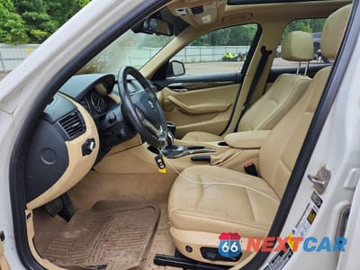 Zdjęcie 7 z 13 samochodu: 2015 BMW X1 SDRIVE28I VIN:WBAVM1C57FVZ93805 - miniatura
