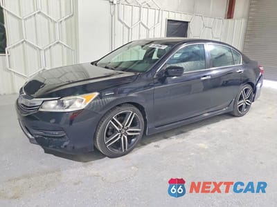 2017 HONDA ACCORD SPORT 1HGCR2F56HA268334 - główne zdjęcie licytacji z USA - miniatura