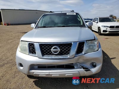 Piąte zdjęcie samochodu w środku: 2011 NISSAN PATHFINDER S VIN:5N1AR1NBXBC613296 - miniatura