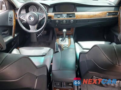 Zdjęcie 8 z 12 samochodu: 2007 BMW 530 I VIN:WBANE73527CM57065 - miniatura