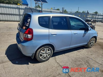 Trzecie zdjęcie samochodu z tyłu: 2008 HONDA FIT VIN:JHMGD38478S060528 - miniatura