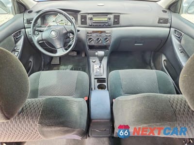Zdjęcie 8 z 12 samochodu: 2006 TOYOTA COROLLA S VIN:2T1BR30E66C695515 - miniatura