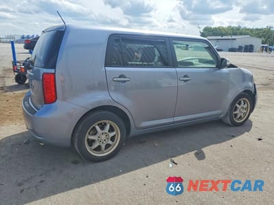 Trzecie zdjęcie samochodu z tyłu: 2009 TOYOTA SCION XB VIN:JTLKE50E991068070 - miniatura
