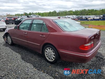 Drugie zdjęcie samochodu z przodu: 2002 MERCEDES-BENZ E 320 4MATIC VIN:WDBJF82JX2X064403 - miniatura
