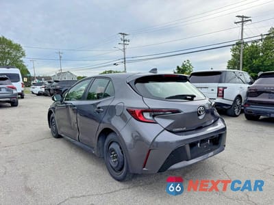 Trzecie zdjęcie samochodu z tyłu: 2023 TOYOTA COROLLA HATCHBACK SE VIN:JTND4MBE1P3193964 - miniatura