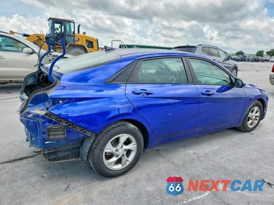 Trzecie zdjęcie samochodu z tyłu: 2022 HYUNDAI ELANTRA SE VIN:KMHLL4AG9NU217677 - miniatura