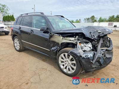 Czwarte zdjęcie samochodu z boku: 2011 MERCEDES-BENZ GLK 350 4MATIC VIN:WDCGG8HB0BF606679 - miniatura