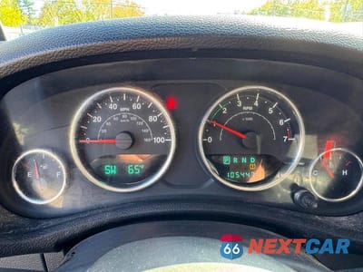 Zdjęcie 7 z 11 samochodu: 2012 JEEP WRANGLER UNLIMITED SPORT VIN:1C4BJWDG0CL121971 - miniatura