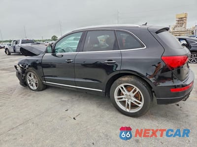 Drugie zdjęcie samochodu z przodu: 2017 AUDI Q5 PREMIUM PLUS VIN:WA1L2AFP8HA082822 - miniatura