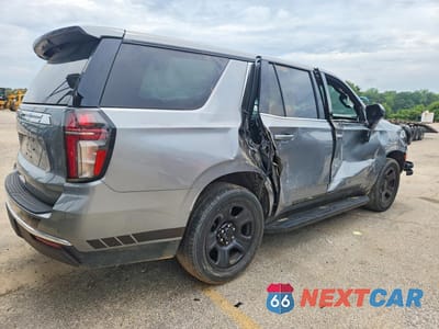 Trzecie zdjęcie samochodu z tyłu: 2023 CHEVROLET TAHOE C1500 VIN:1GNSCLED3PR451207 - miniatura