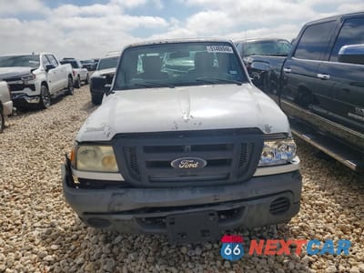 Piąte zdjęcie samochodu w środku: 2011 FORD RANGER VIN:1FTKR1AD4BPA86624 - miniatura