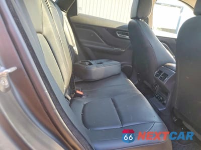 Zdjęcie 11 z 13 samochodu: 2020 JAGUAR F-PACE PREMIUM VIN:SADCJ2FX6LA628559 - miniatura