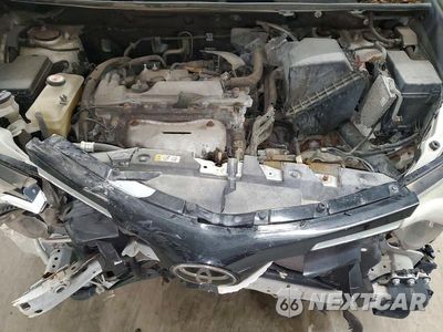 Zdjęcie 11 z 12 samochodu: 2018 TOYOTA RAV4 XLE VIN:JTMRFREV4JJ222003 - miniatura