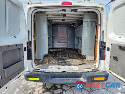 Zdjęcie 10 z 14 samochodu: 2020 NISSAN NV 2500 HD SV VIN:1N6AF0KY0LN801148 - miniatura