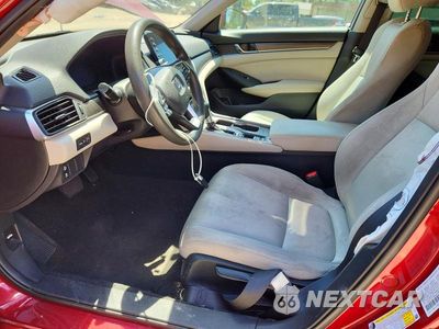 Zdjęcie 7 z 13 samochodu: 2019 HONDA ACCORD LX VIN:1HGCV1F19KA076366 - miniatura