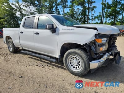 Czwarte zdjęcie samochodu z boku: 2024 CHEVROLET SILVERADO K1500 VIN:3GCPDAEK5RG214378 - miniatura
