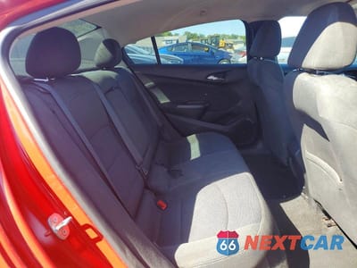 Zdjęcie 10 z 12 samochodu: 2017 CHEVROLET CRUZE LT VIN:1G1BE5SM2H7185364 - miniatura