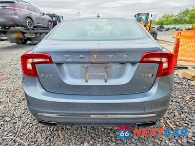 Zdjęcie 6 z 12 samochodu: 2016 VOLVO S60 PLATINUM VIN:LYV612TM1GB107718 - miniatura