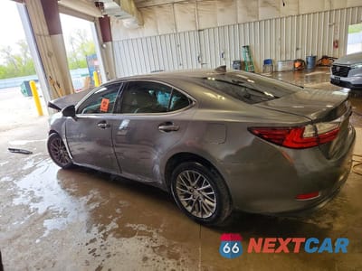 Drugie zdjęcie samochodu z przodu: 2018 LEXUS ES 350 VIN:58ABK1GGXJU093667 - miniatura