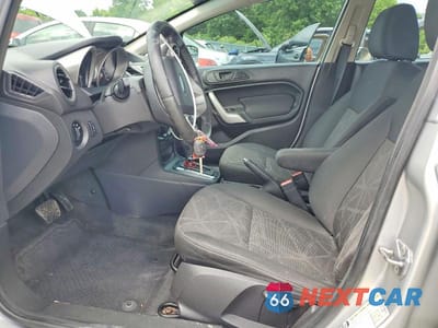 Zdjęcie 7 z 13 samochodu: 2013 FORD FIESTA SE VIN:3FADP4BJ3DM176186 - miniatura
