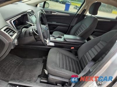 Zdjęcie 7 z 12 samochodu: 2019 FORD FUSION SE VIN:3FA6P0HD1KR198142 - miniatura