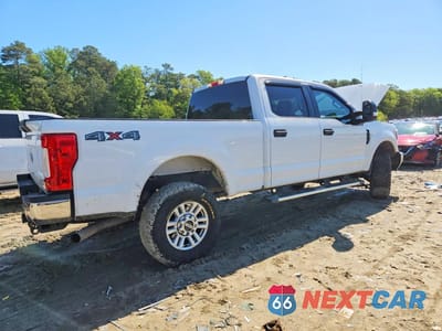Trzecie zdjęcie samochodu z tyłu: 2018 FORD F250 SUPER DUTY VIN:1FT7W2B6XJEC60033 - miniatura
